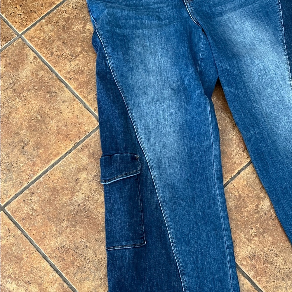 Wit and Wisdom Blue Denim Cargo colorblock Jeans Size 16 - Picture 3 of 7